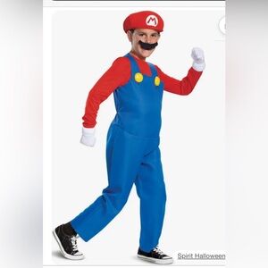 Super Mario costume.  Halloween.  Comicon. Dress up.  Jumpsuit and hat.